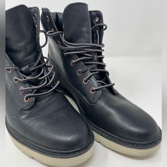 Timberland Lace Up black leather Ankle boots Size 6.5W - Picture 2 of 5